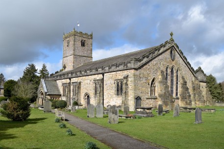 St Mary’s Church, Kirkby Lonsdale Photograph by David Hill, taken 25 March 2016, 11.42 GMT The ‘primmed-up’ church. Ruskin preferred preservation to restoration. The Victorian restoration work on St Mary’s has mellowed in the interval.